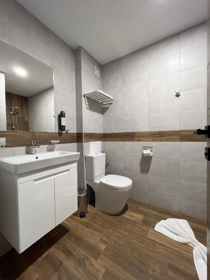 Хотел Bliss Kazichene Exterior foto