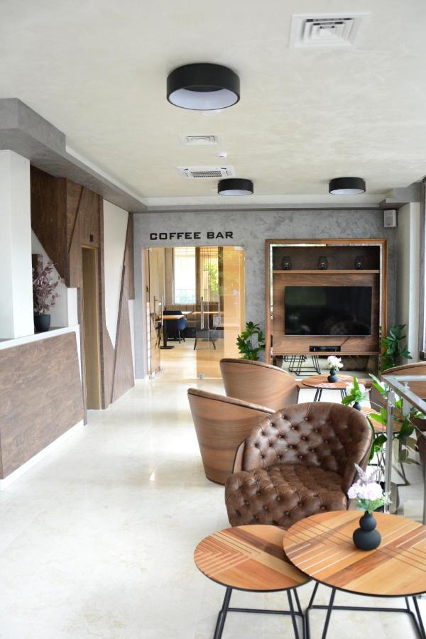 Хотел Bliss Kazichene Exterior foto